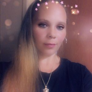 Meet your Posher, Tina